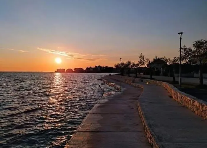 Mobile Nika&lana Кемпинг *